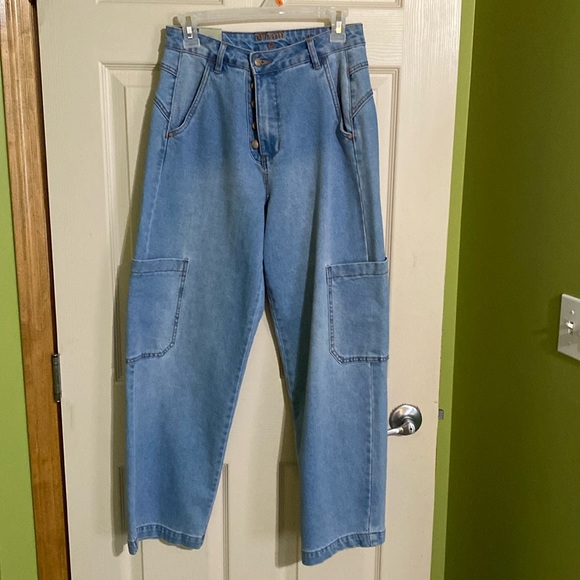 NWT Cream jeans high waist. 14in length 38in - Picture 1 of 5